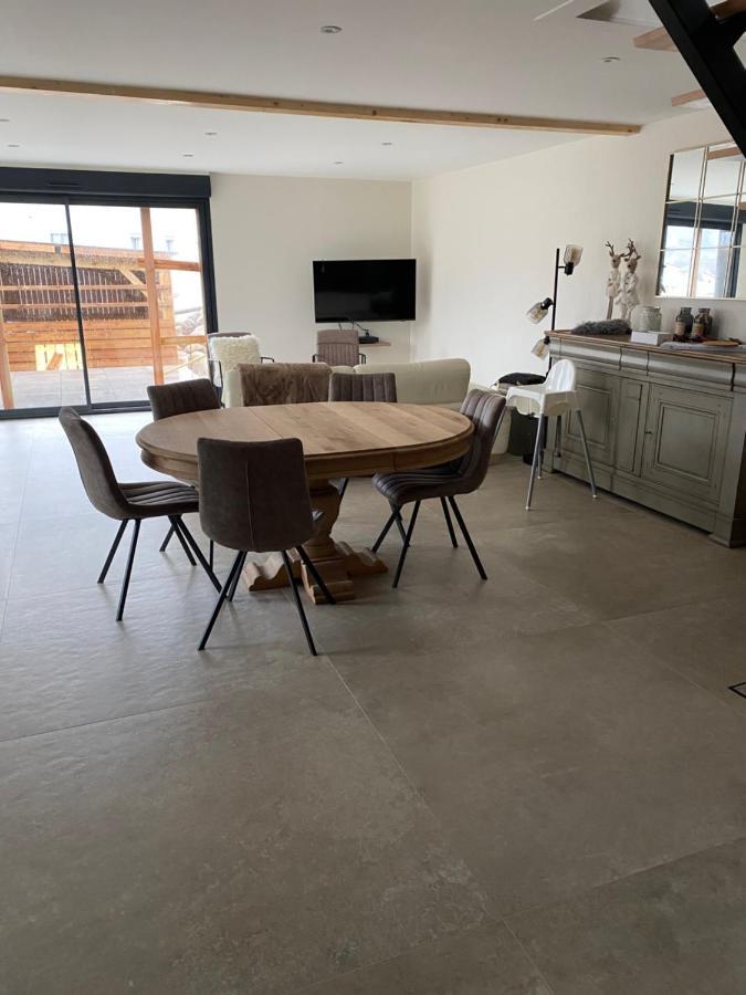 ג'רארדמר Charmant Chalet, Spacieux, Proche Du Lac, Vue Sur La Montagne מראה חיצוני תמונה