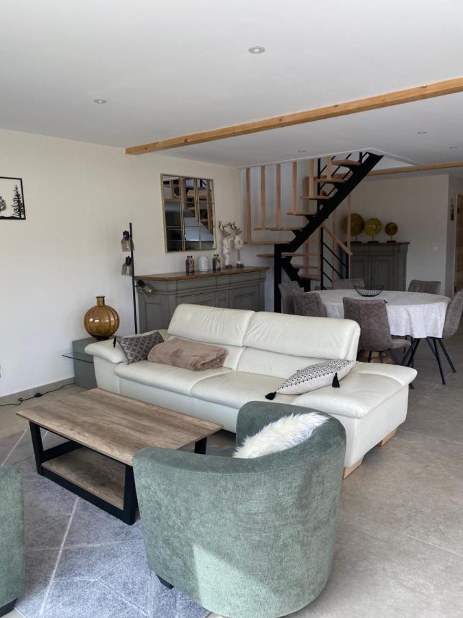 ג'רארדמר Charmant Chalet, Spacieux, Proche Du Lac, Vue Sur La Montagne מראה חיצוני תמונה